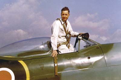 Alex Henshaw MBE Alex Henshaw MBE