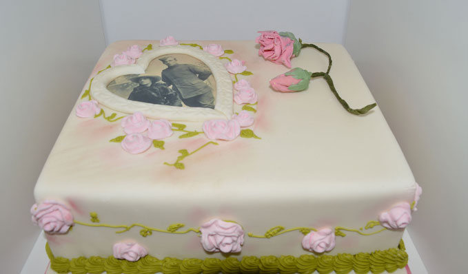 This adorable cake is one of the many love tokens on show in Wings of Love This adorable cake is one of the many love tokens on show in Wings of Love