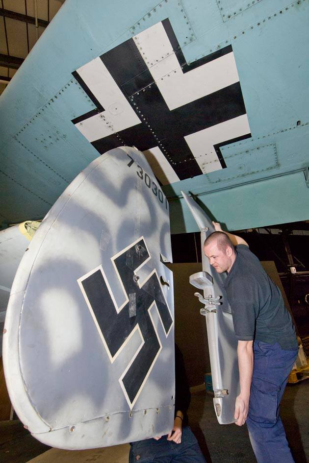 Preparing the Messersschmitt Bf 110-G4 for survey Preparing the Messersschmitt Bf 110-G4 for survey