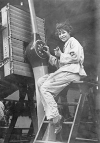 Female fitter working on a De Havilland D.H.9A