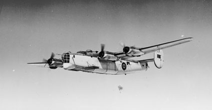 Consolidated Liberator of Coastal Command, circa 1943 (P011963) Consolidated Liberator of Coastal Command, circa 1943 (P011963)