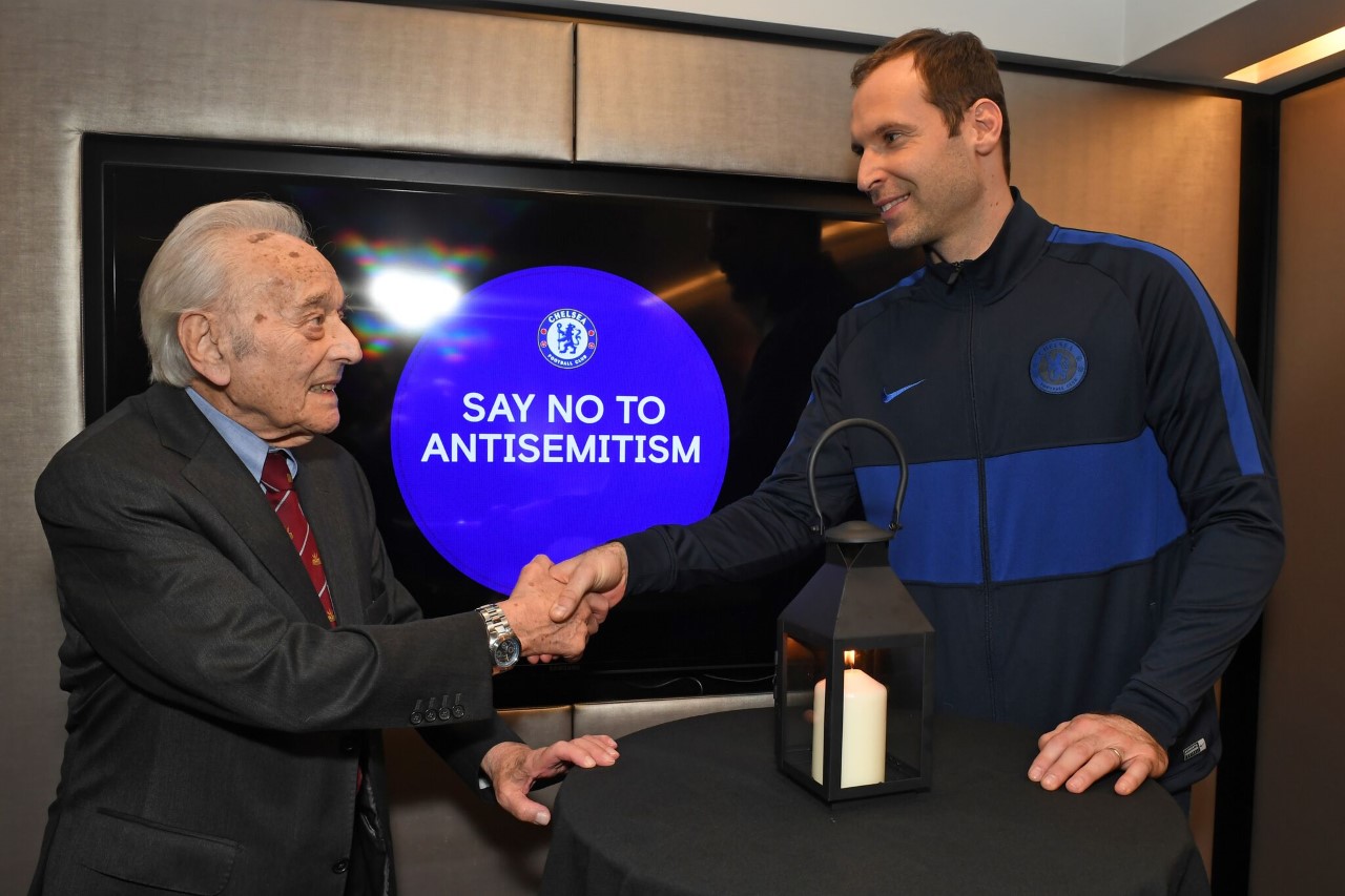 Squadron Leader Lawrence ‘Benny’ Goodman (left) and Petr Cech, Technical and Performance Advisor and Former Chelsea FC player (right)