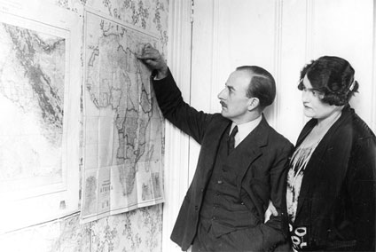 Sir Alan and Lady Cobham planning their Round Africa flight Sir Alan and Lady Cobham planning their Round Africa flight